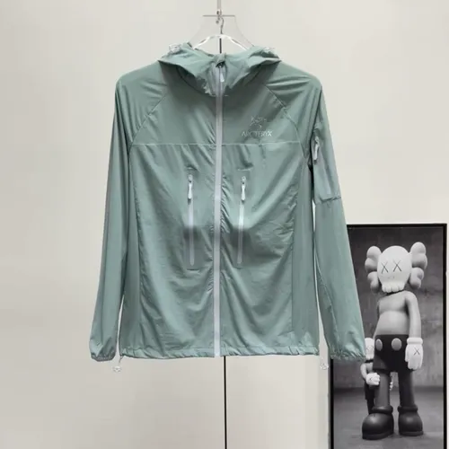 ARC‘TERYX sv 6 Size：S-XXL